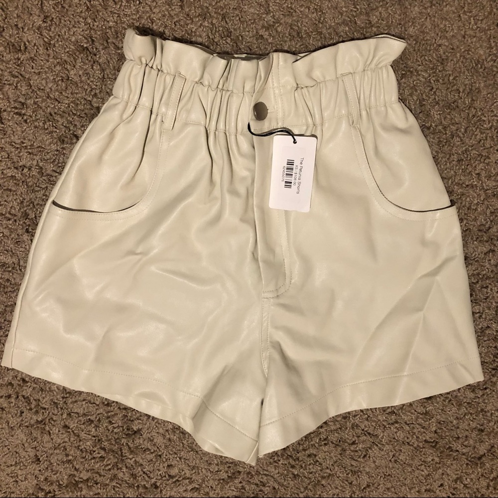 Cream leather NEST shorts